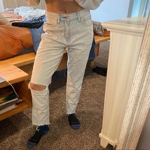 American Eagle Mom Jeans